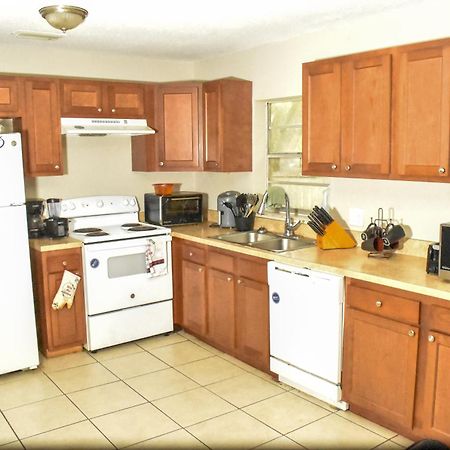 The Midtown Stay Tampa Bagian luar foto